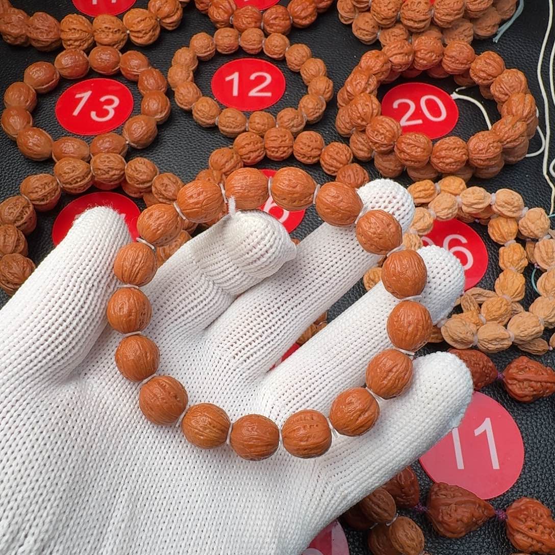 0****文玩核桃吊坠小金豆