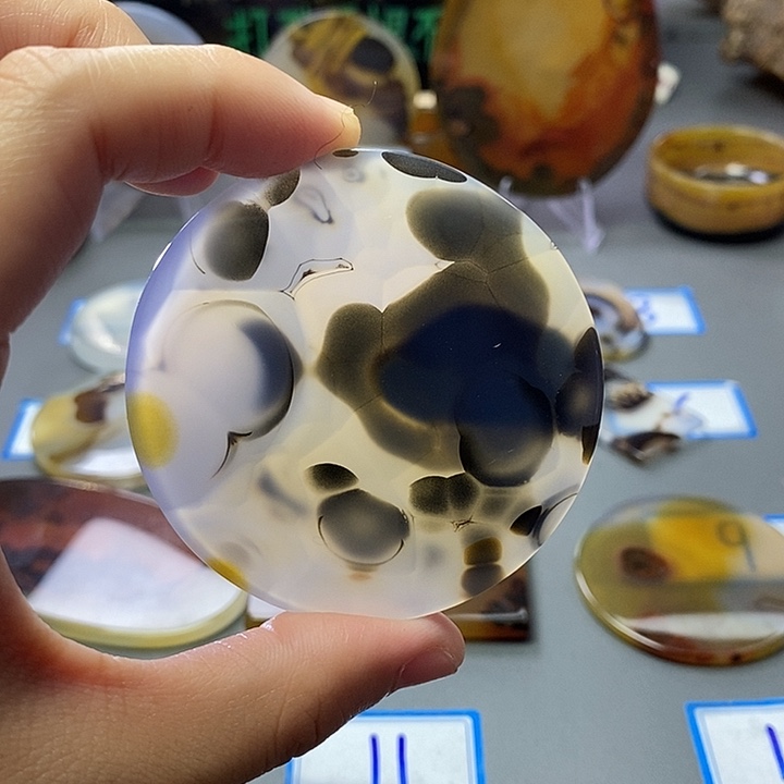 玛瑙/玉髓未镶嵌珠宝半成品29