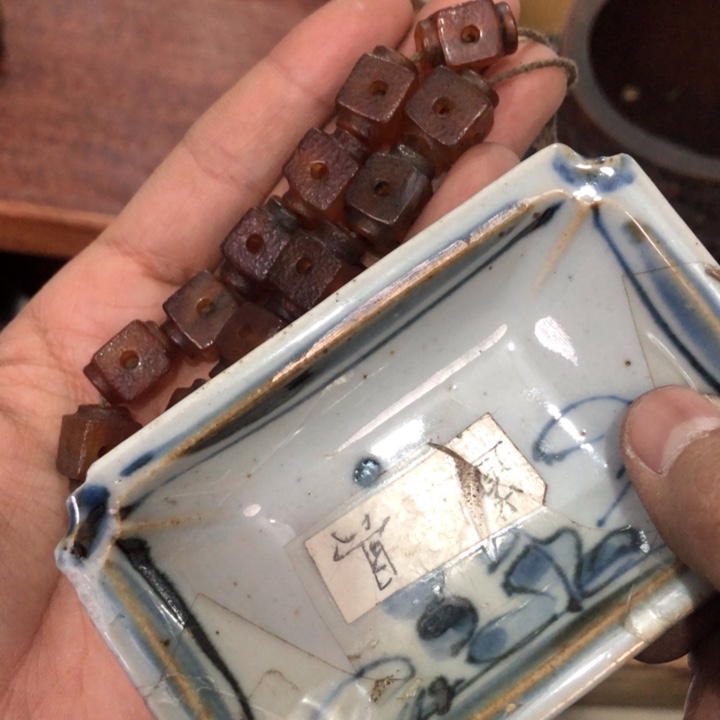 陶瓷孤品单件车里拍