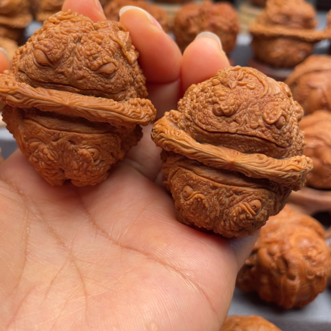 手串/手链核桃T***y龙凤金蝉蛤蟆头核桃雕刻