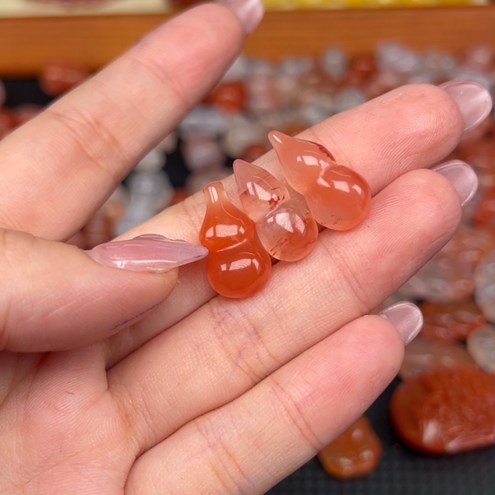 A***乐南红玛瑙未镶嵌吊坠(不含链)