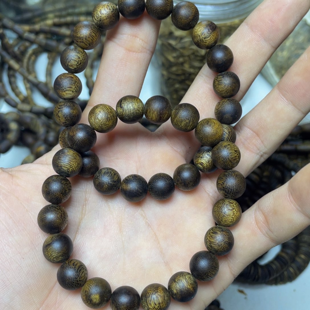 沉香碎屑沉香+1.0圆珠单圈9克加多样性发一