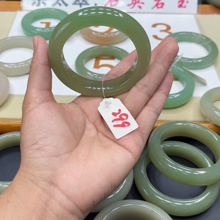 未镶嵌手镯石英质玉韩*圈