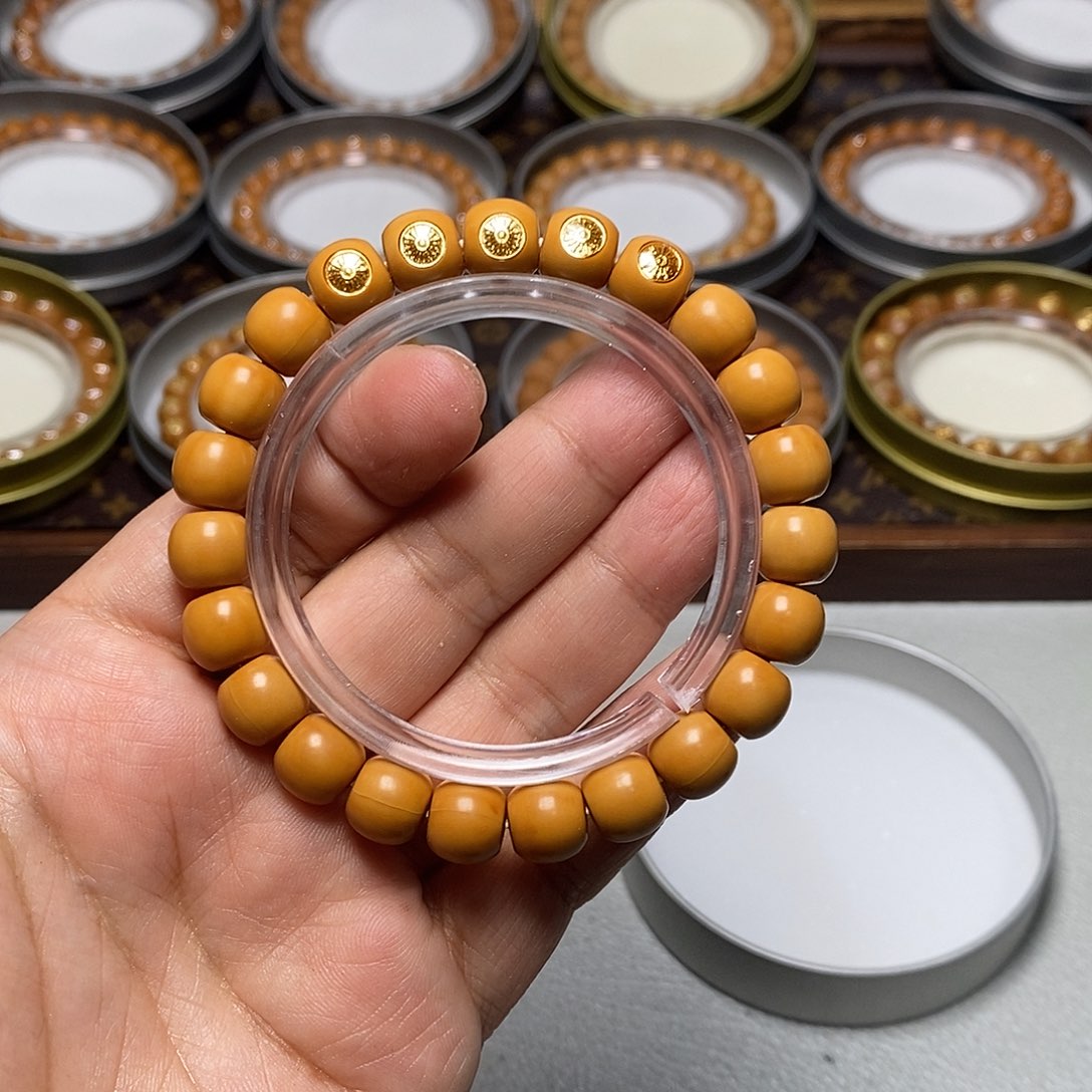 猴头核桃手串64号五标小老型10左右