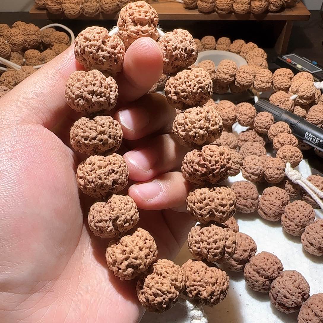 金刚菩提吊坠老*门蜂窝