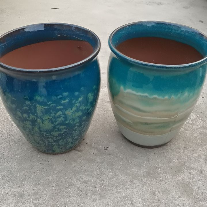 红陶口18高22两个盆子