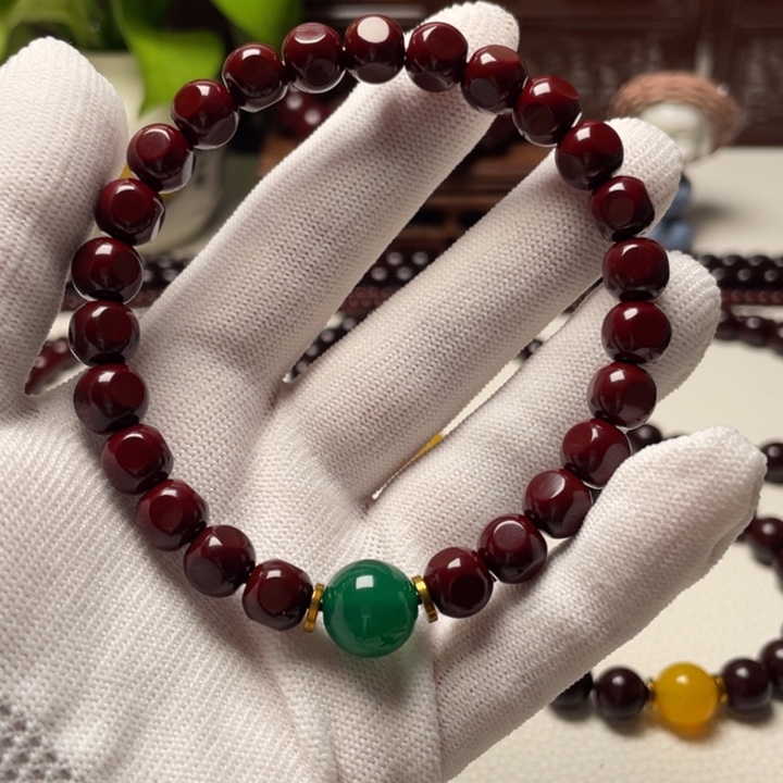 目***衬猴头核桃吊坠猴头手串