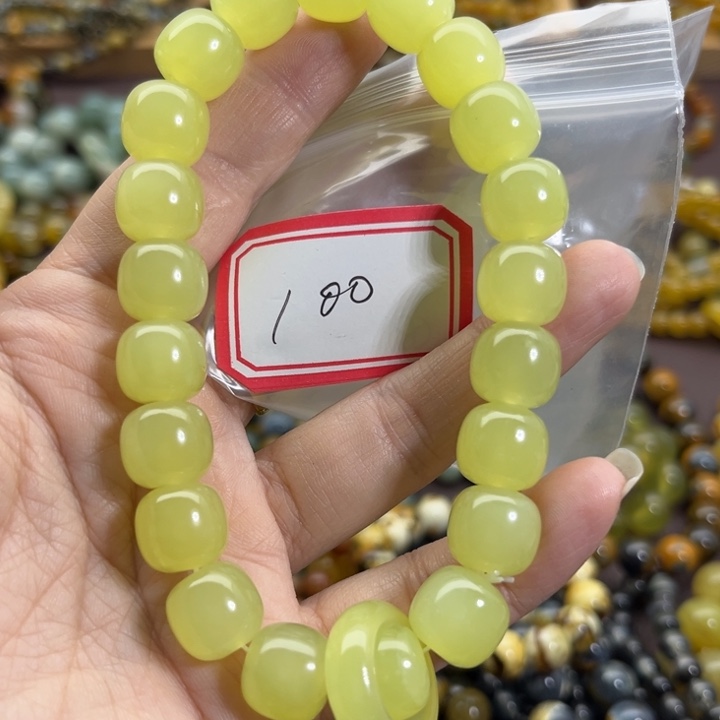 未镶嵌蛇纹石玉手链