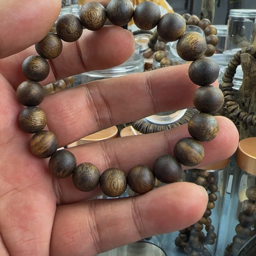 沉香手串卡1.0圆珠单圈