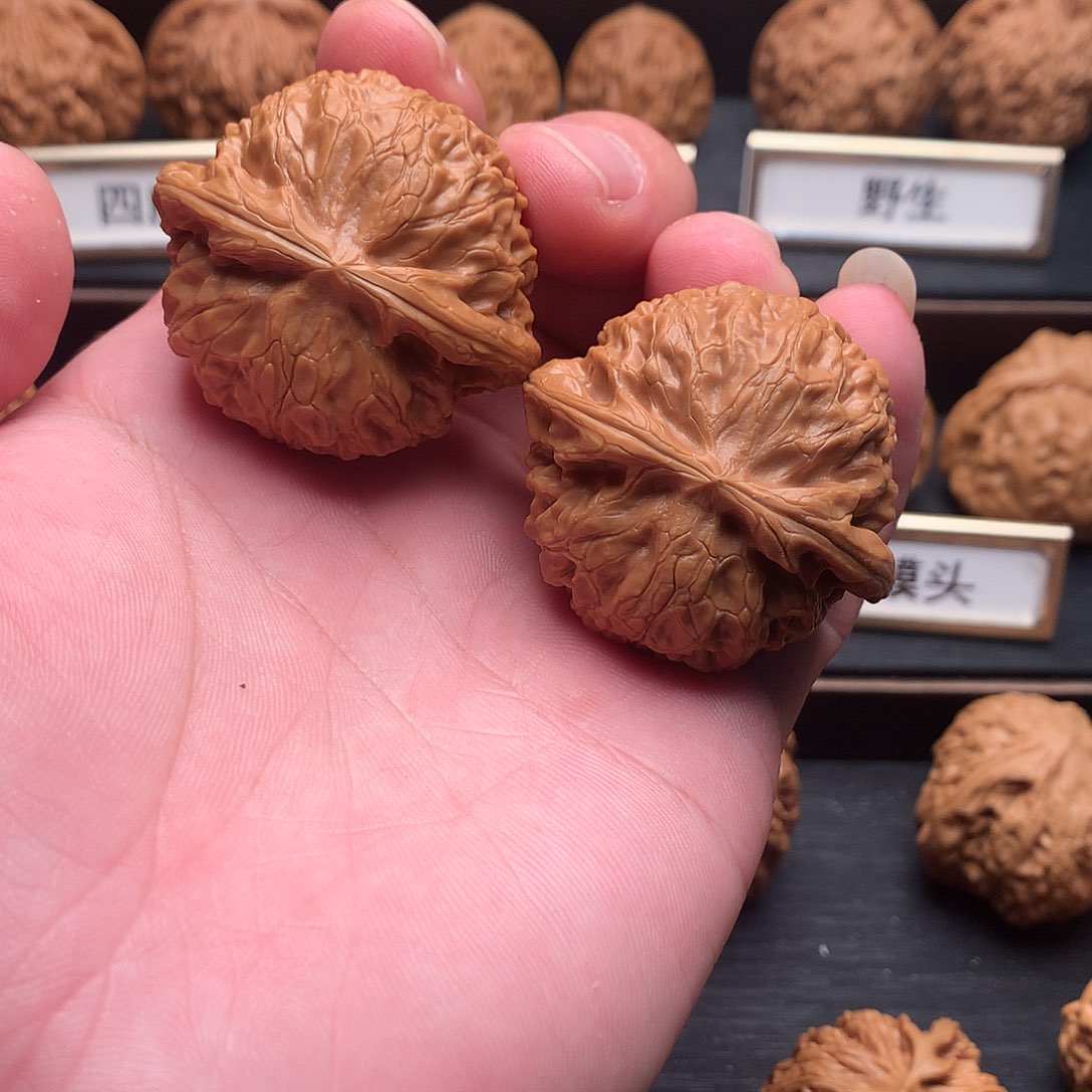 桃核把件16号43宫灯狮子头