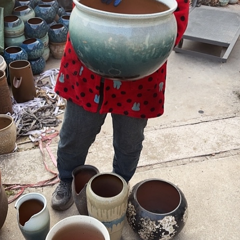 口32高24瑕疵盆子。