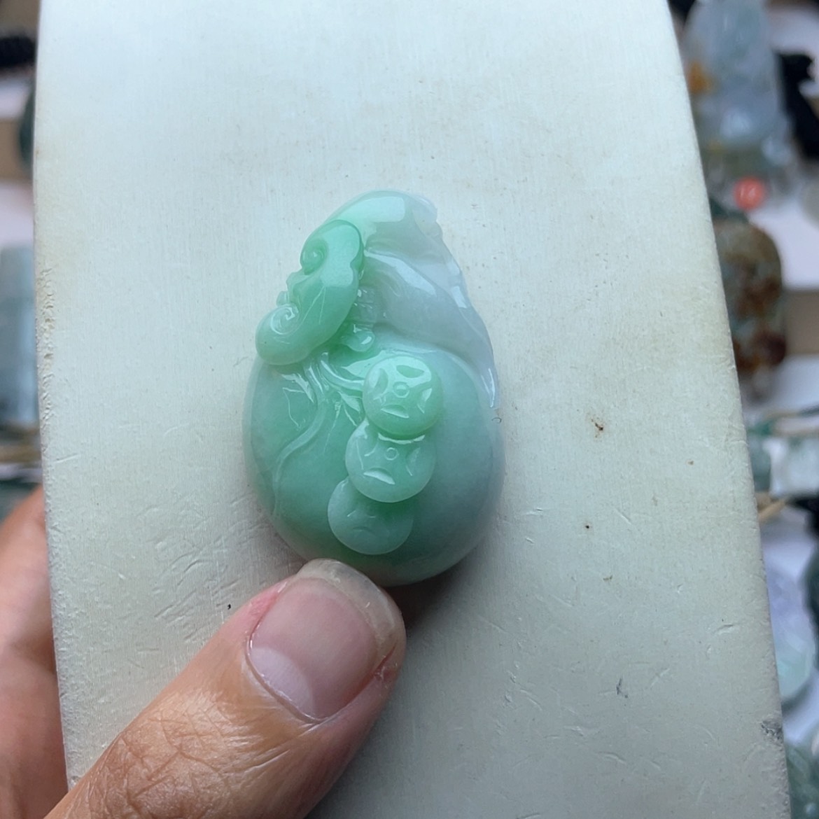 【闪购商品】颈饰未镶嵌翡翠S****?翡翠