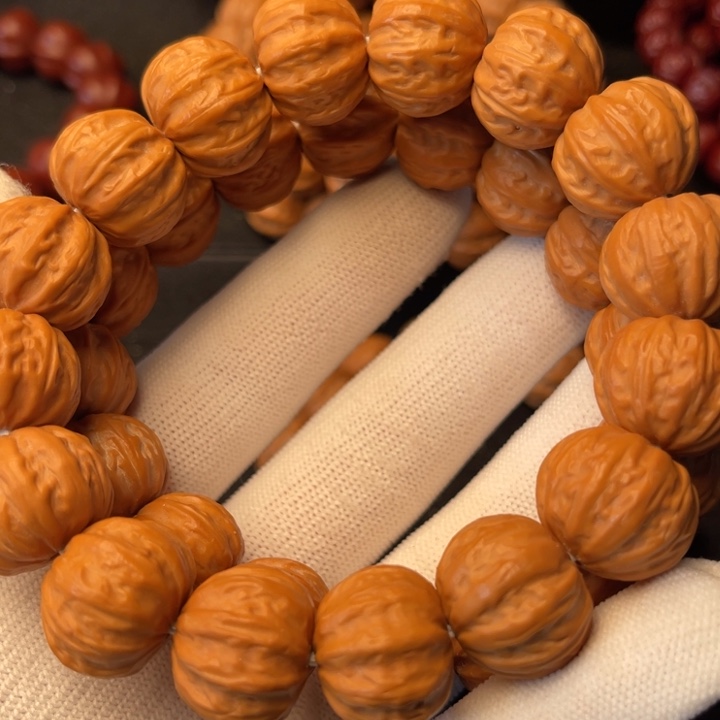 黄***两手串猴头核桃京阿棱