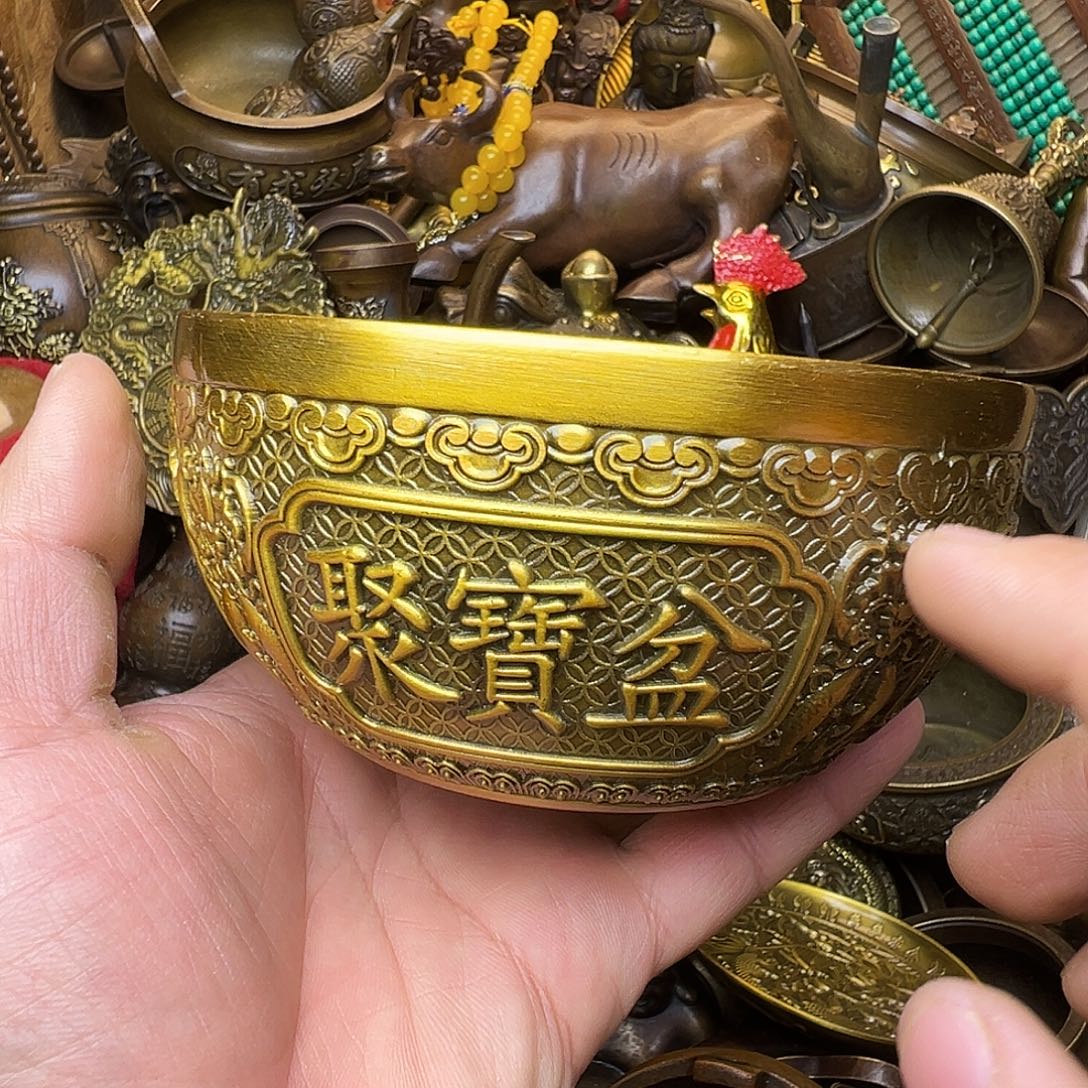精品铜器，精美文玩