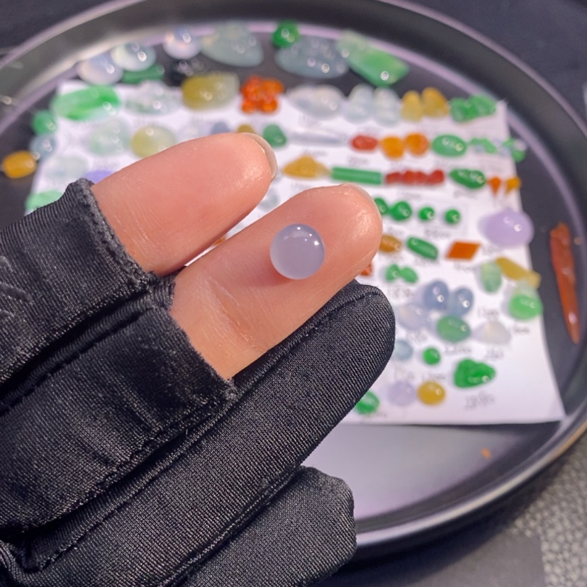 【闪购商品】翡翠挂件未镶嵌蛋