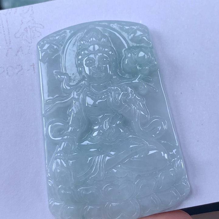 颈饰未镶嵌翡翠大势至菩萨吊坠