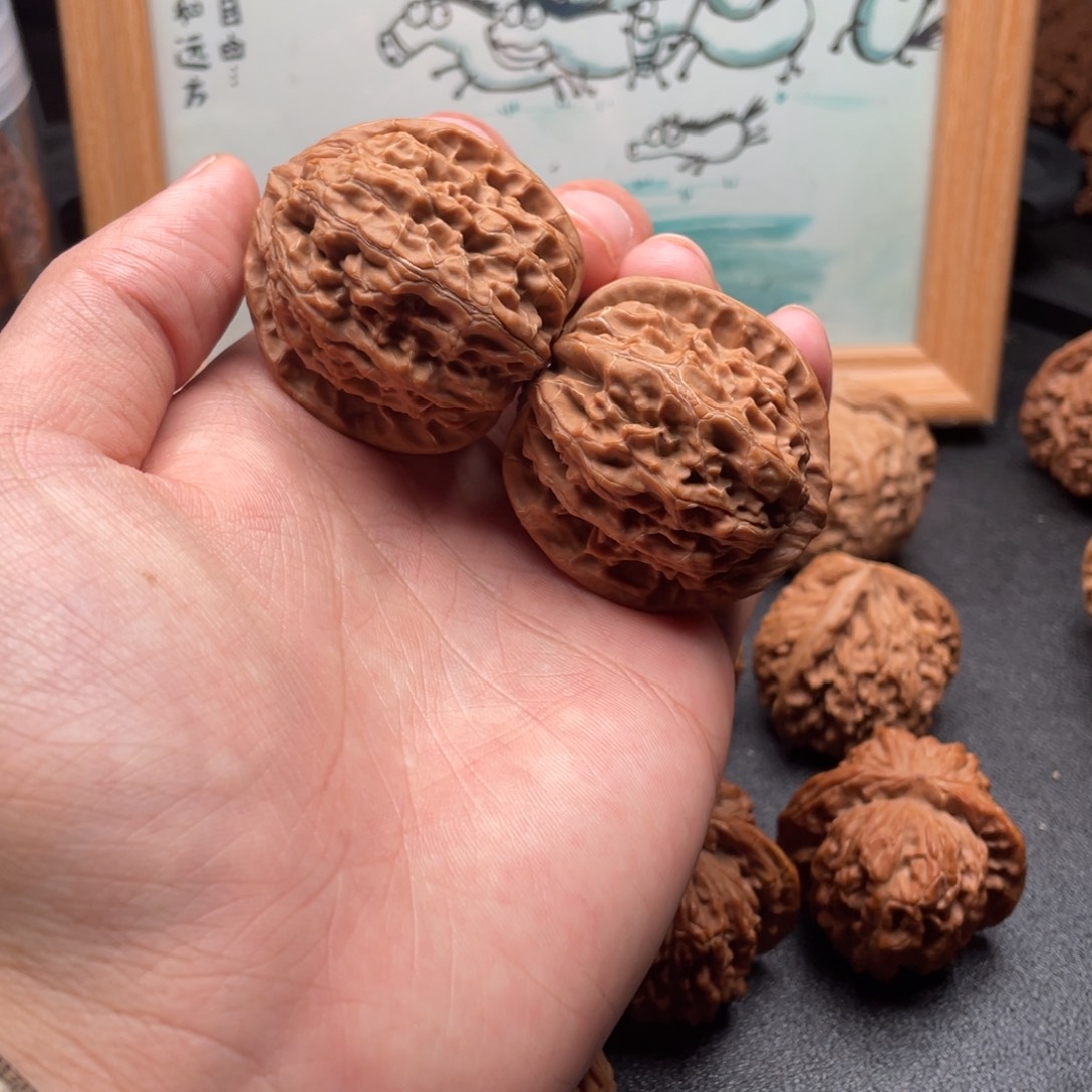 吊坠文玩核桃红皮大克重蓟县元宝