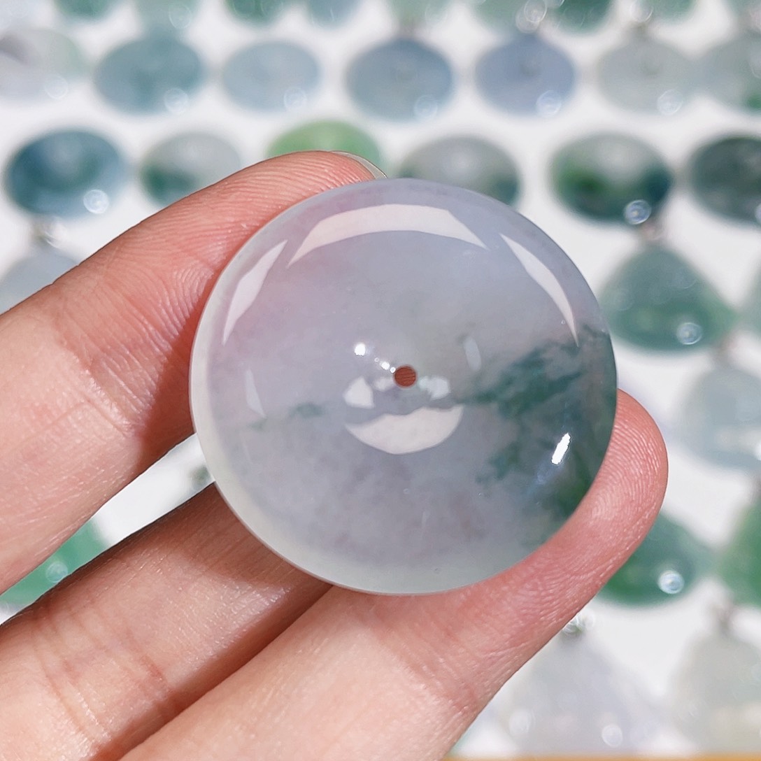 颈饰未镶嵌翡翠吊坠