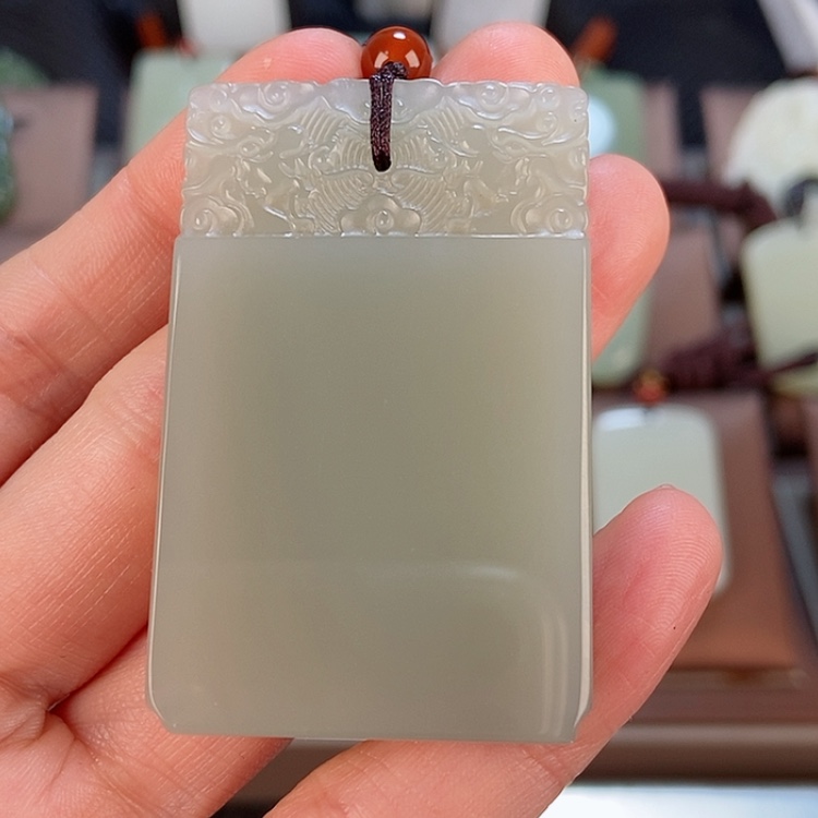 【闪购商品】和田玉未镶嵌颈饰