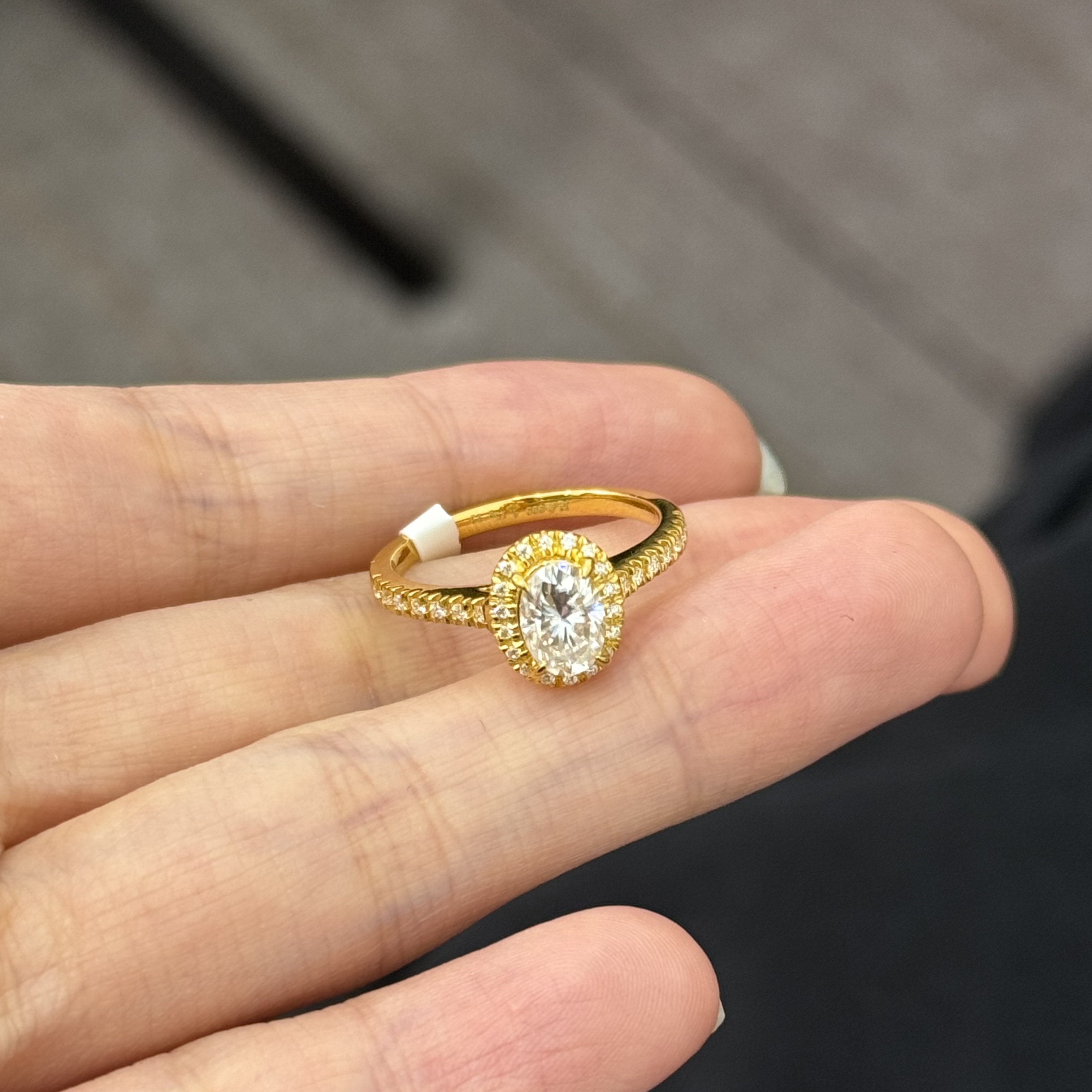 77福利-镶嵌蛋面戒指足金999