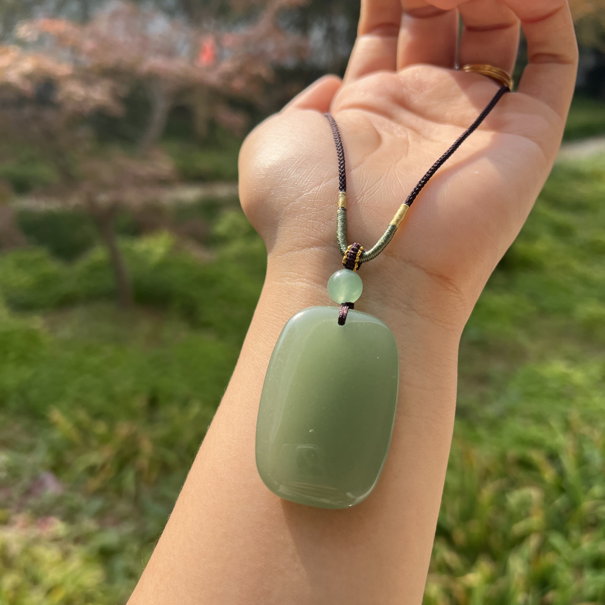 【假一赔三】保真东陵玉湖水绿平安无事牌吊坠赠绳