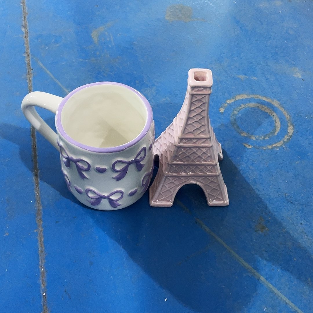 摆件勤**人 磕碰。封釉。      