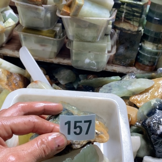 【闪购商品】未镶嵌蛇纹石玉珠宝玉器