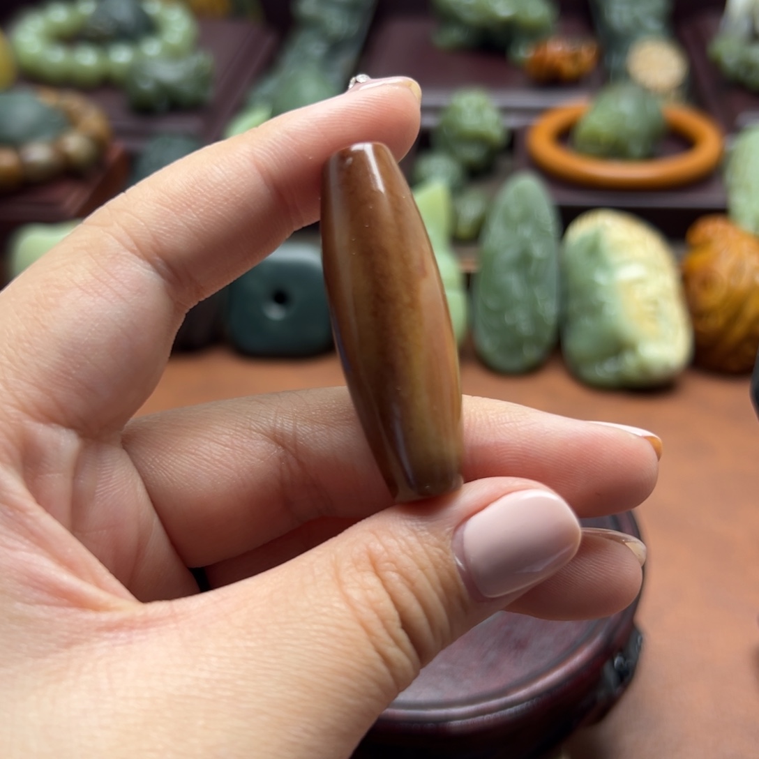 和田玉未镶嵌珠宝奇石