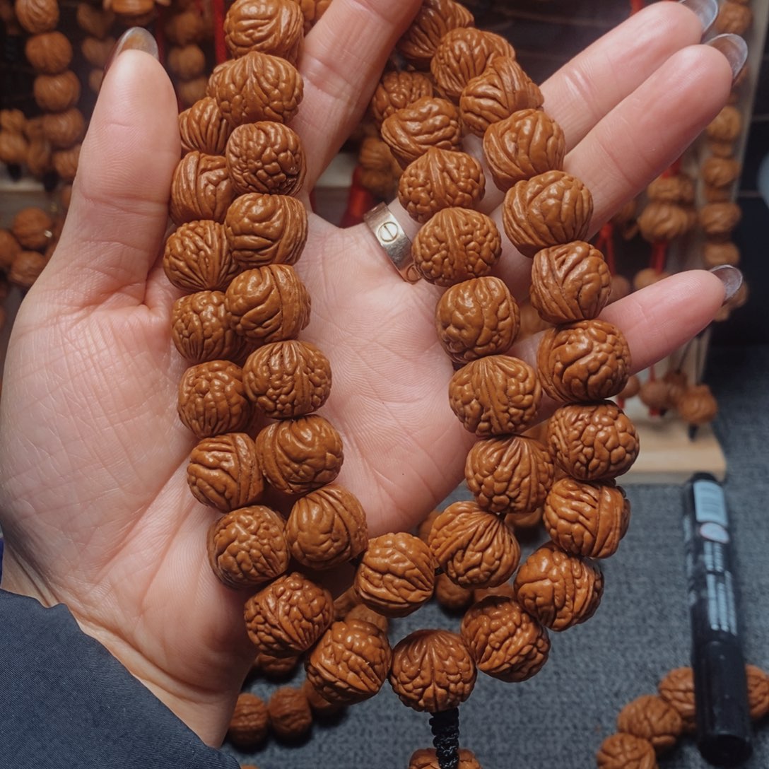 吊坠桃核龙纹桃枭