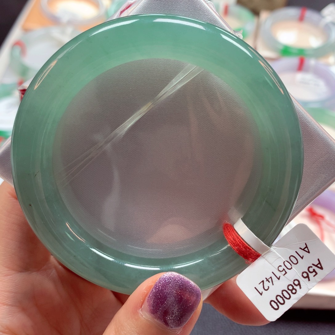 翡翠手镯（圆镯）未镶嵌12号85