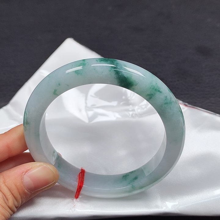 未镶嵌手镯翡翠59圈