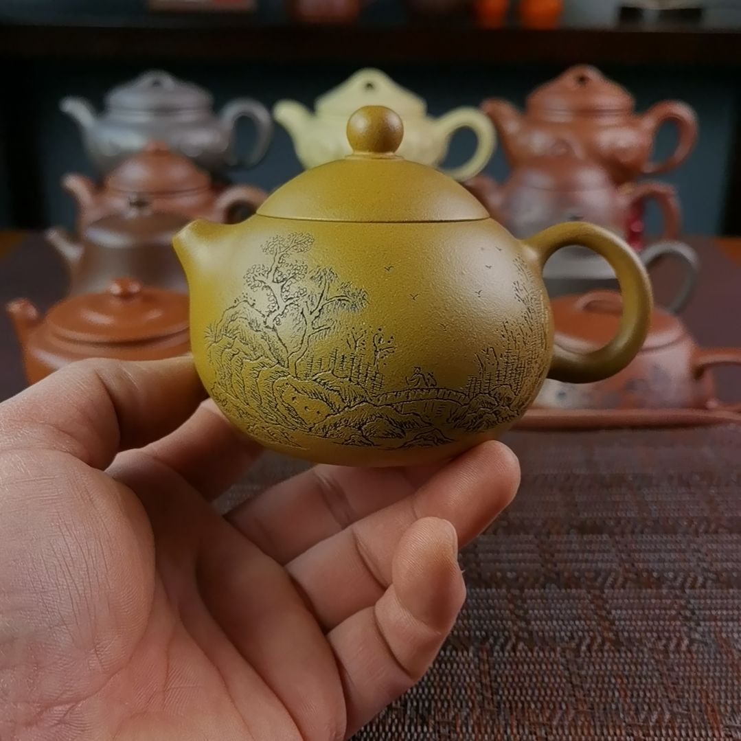 紫砂茶壶黄金段刻绘西施250CC