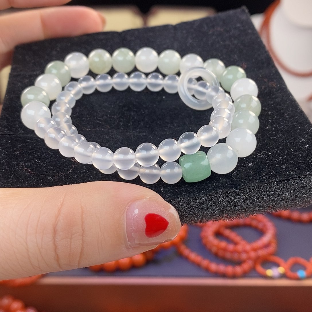 南红玛瑙未镶嵌手链