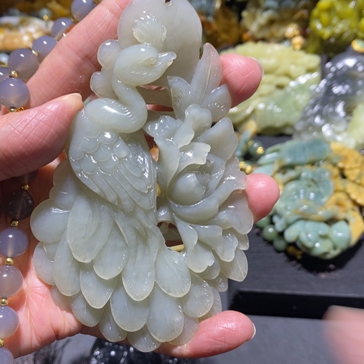 岫玉岫玉吊坠未镶嵌