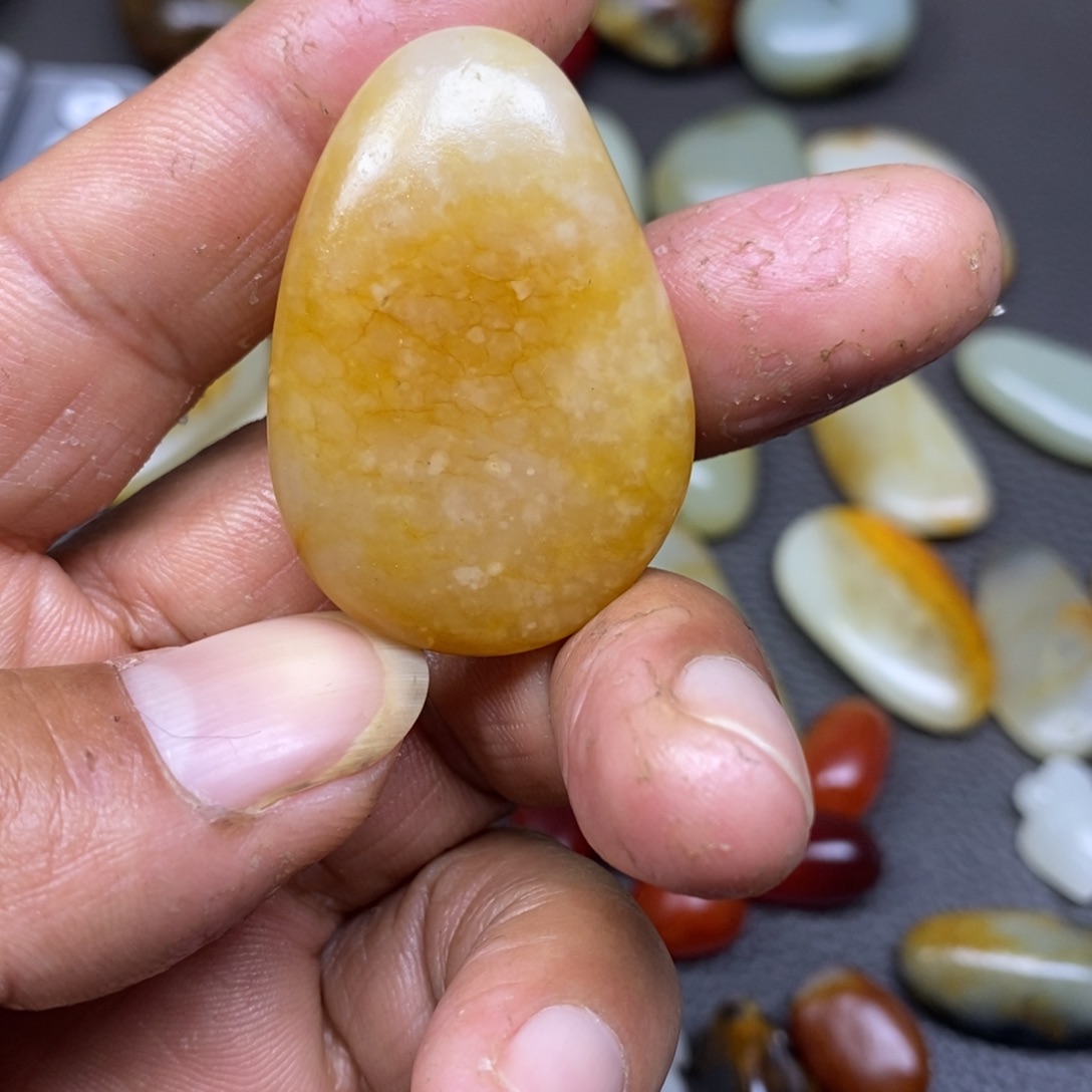 和田玉挂件未镶嵌