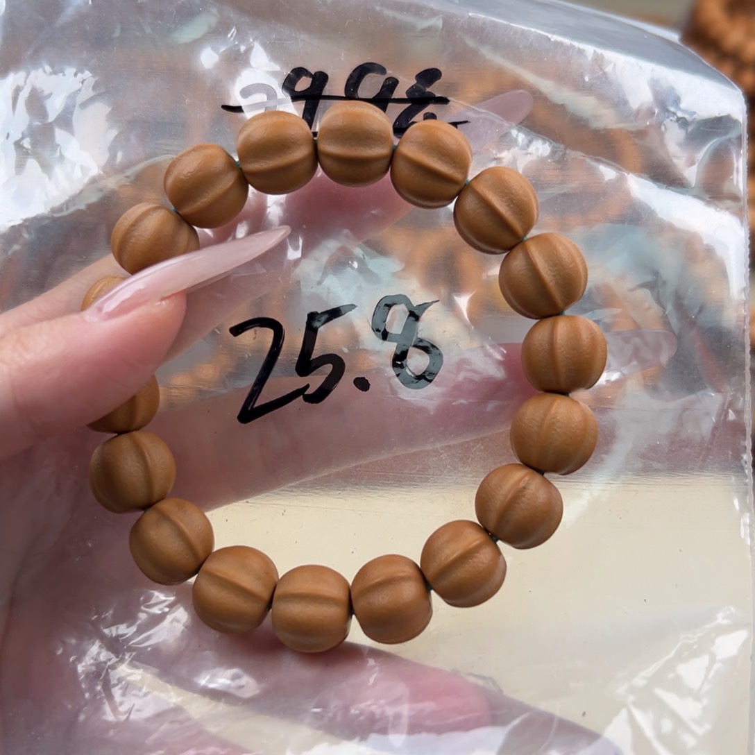 猴头核桃手串泛油油点四花哑光鲨鱼25.8