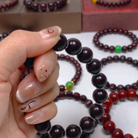 橄榄核手串扎****勒猴头