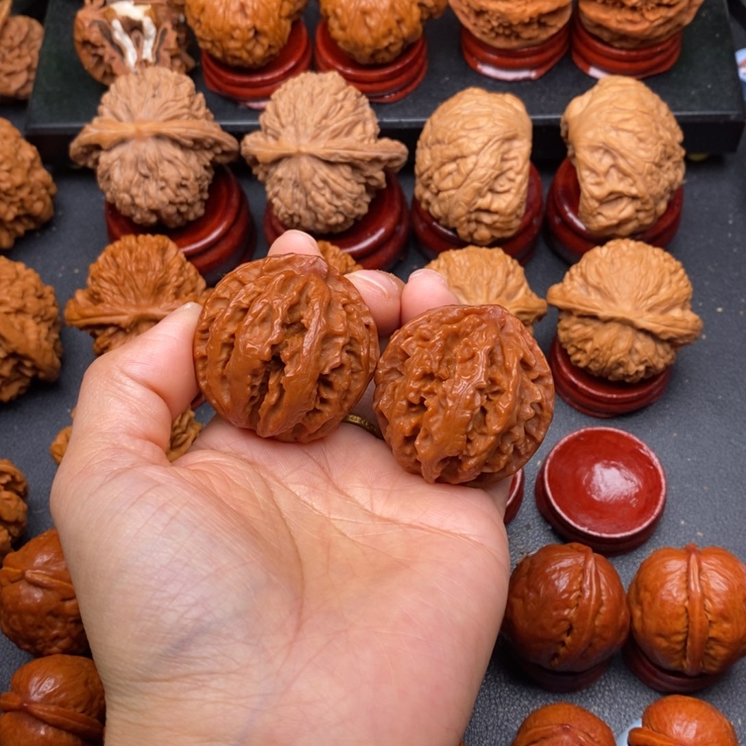 玉***玺文玩核桃把件核桃