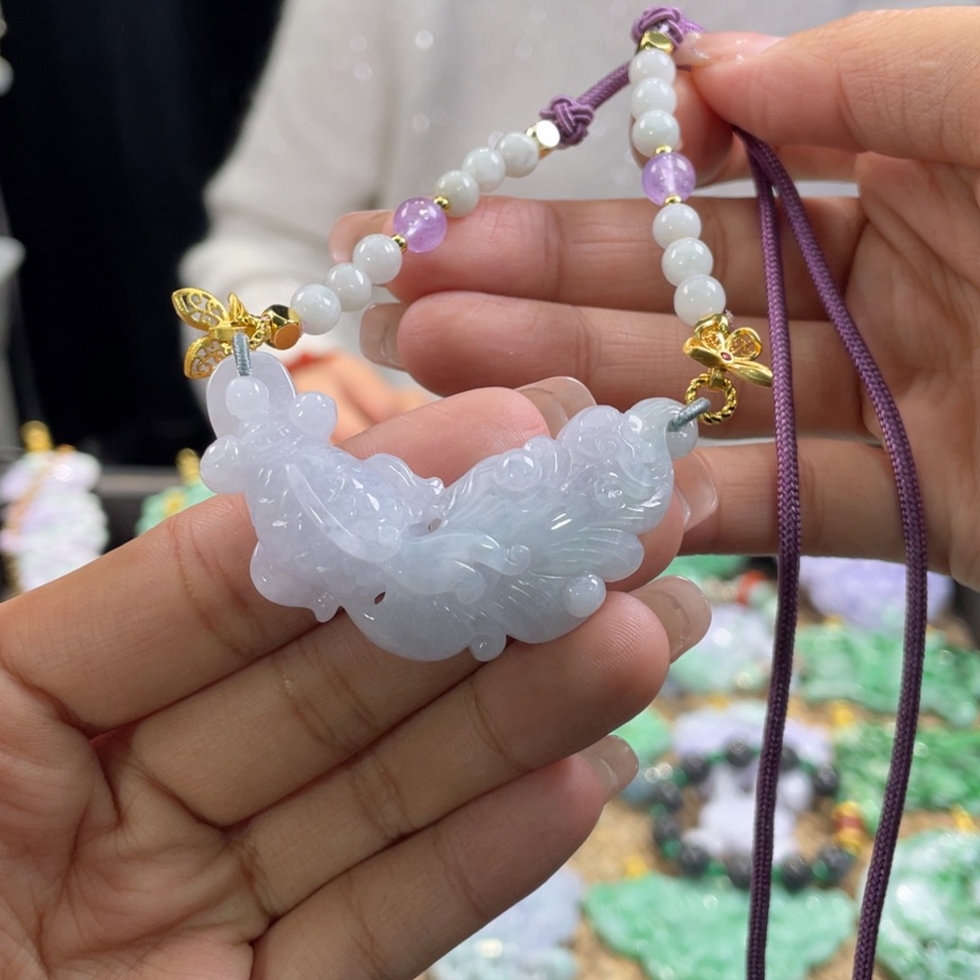 翡翠颈饰未镶嵌代编织