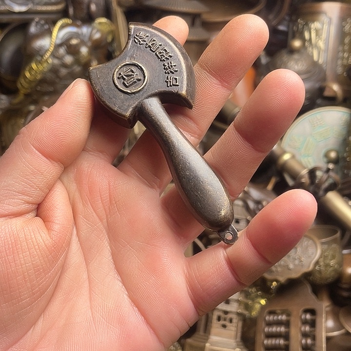 诚信经营铜器摆件