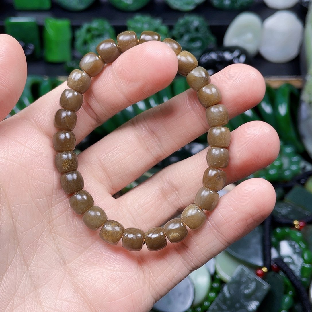 和田玉未镶嵌珠宝半成品