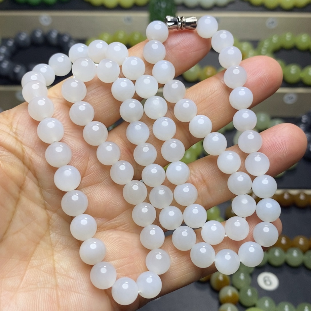 和田玉未镶嵌手串