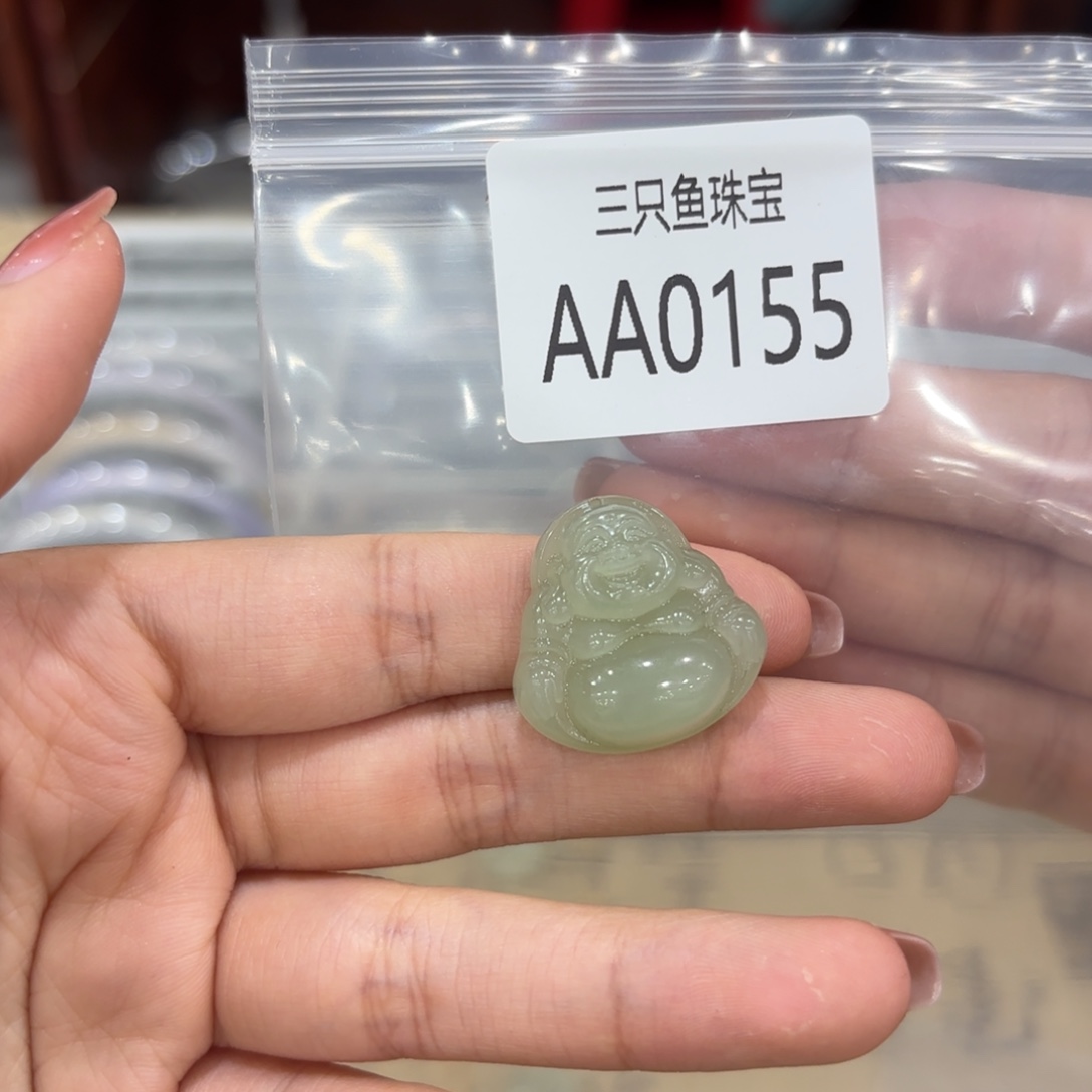 ️****和田玉未镶嵌颈饰