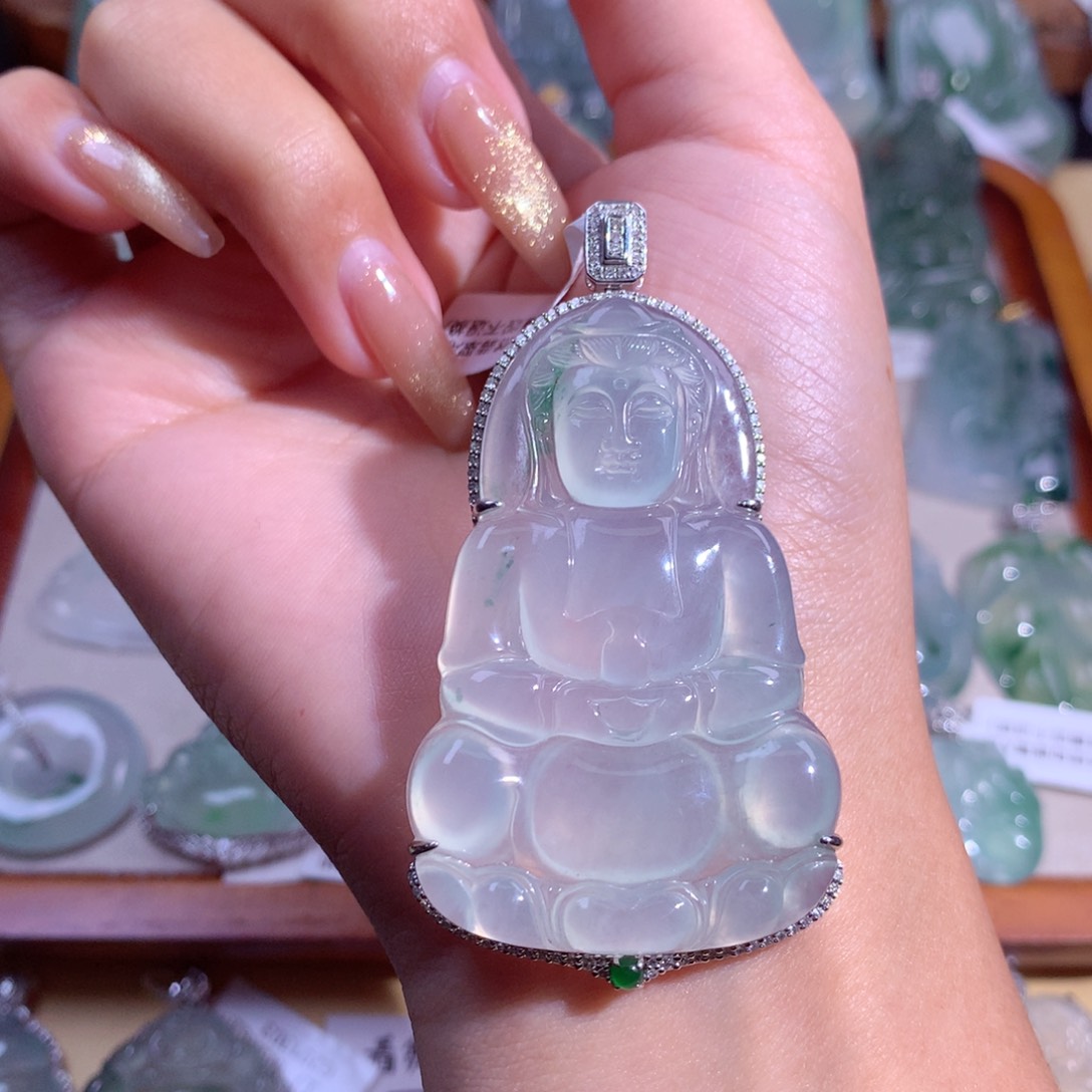 翡翠吊坠(不含链)18K金镶嵌