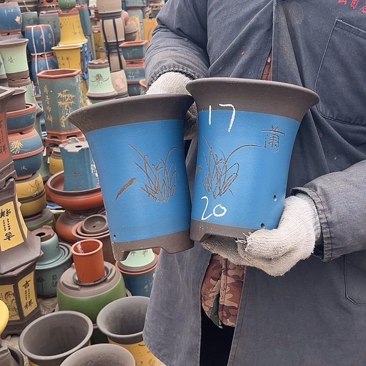 紫砂紫砂花盆和小