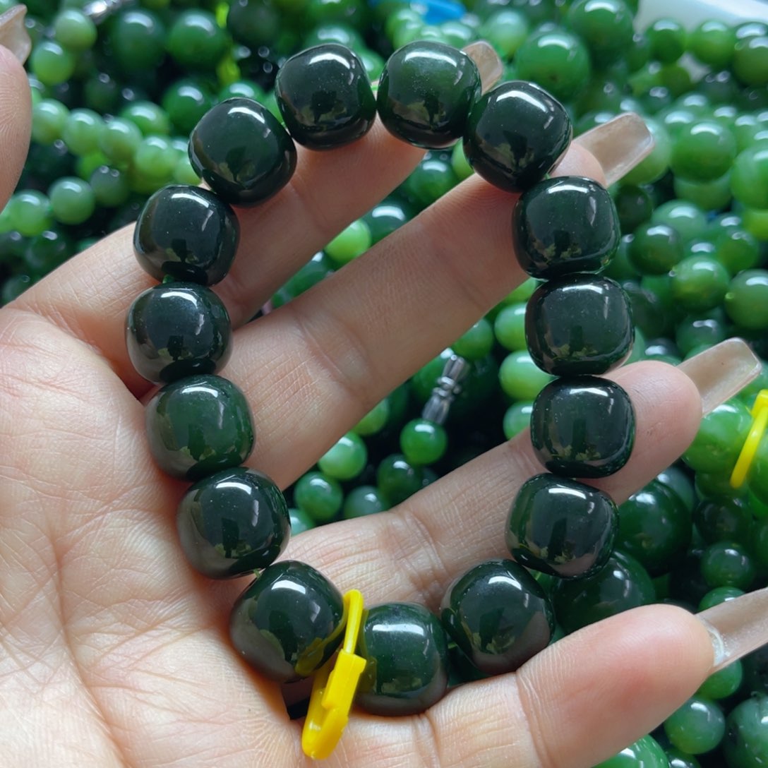 和田玉手链未镶嵌