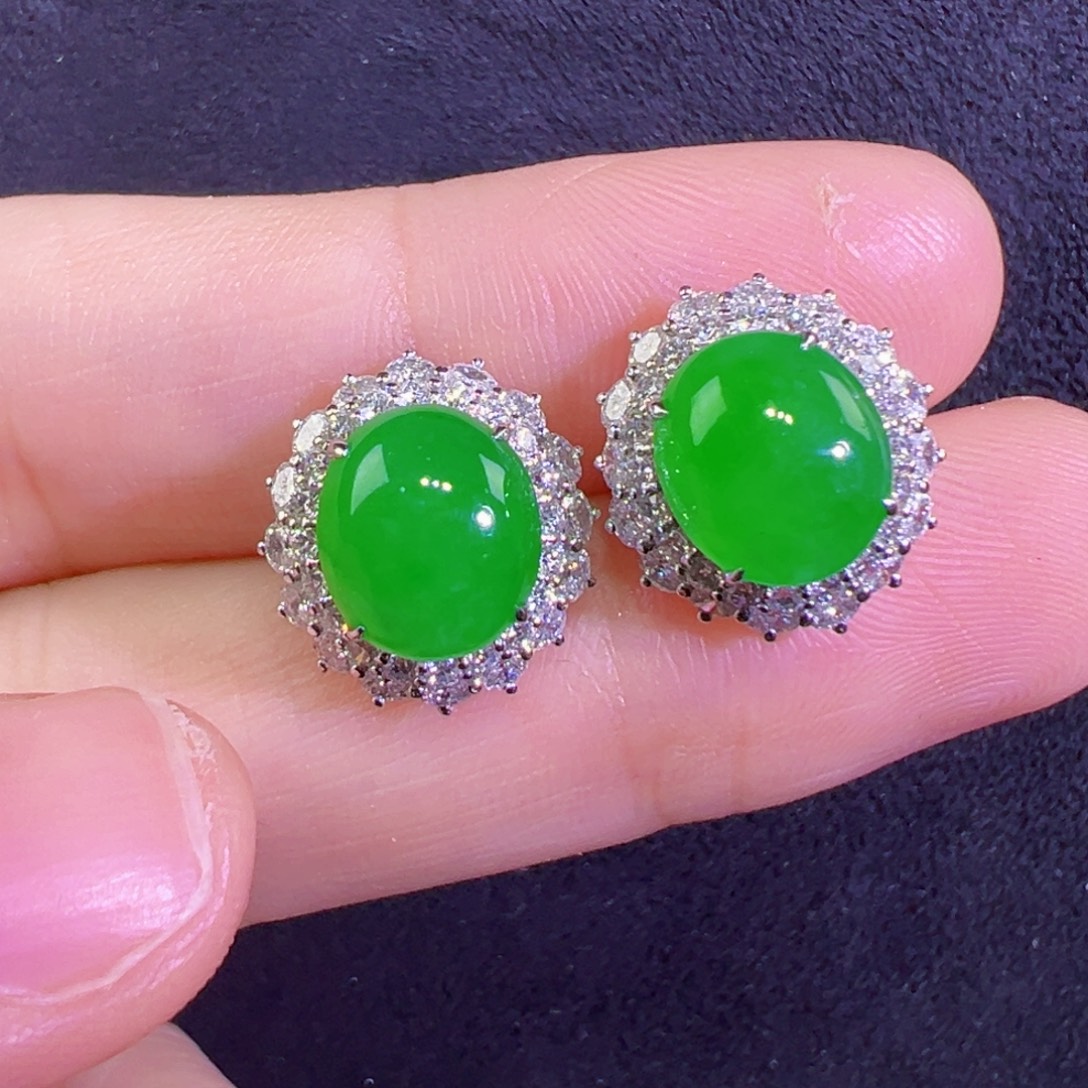 翡翠18K金镶嵌耳饰耳钉