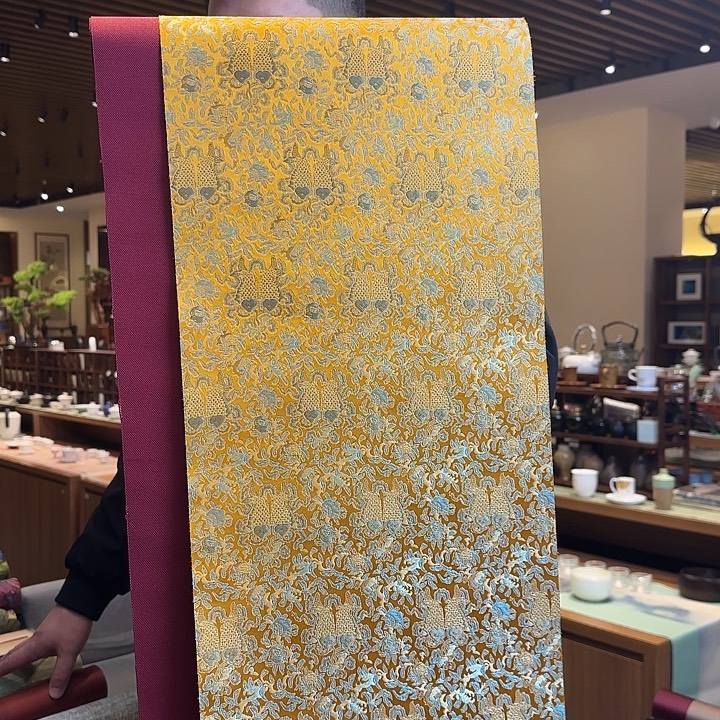 三米茶席底胭脂色