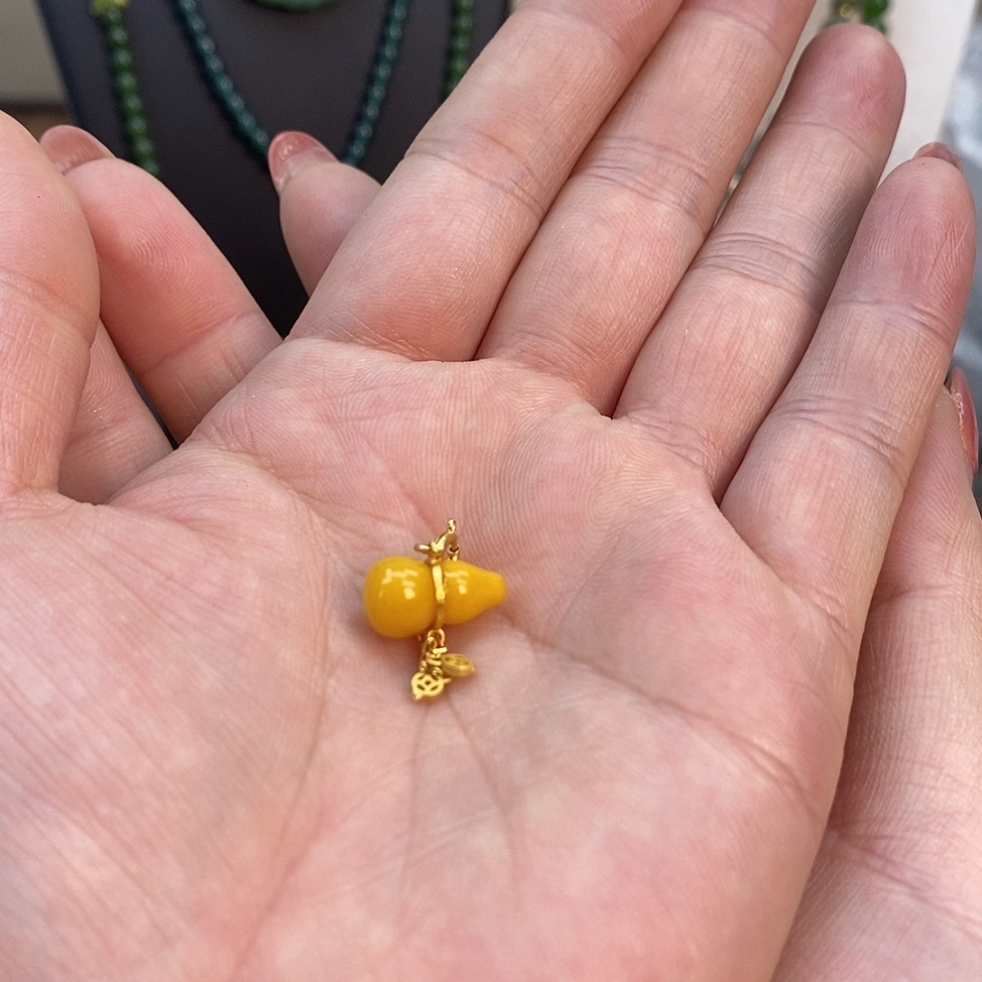 琥珀未镶嵌颈饰111111