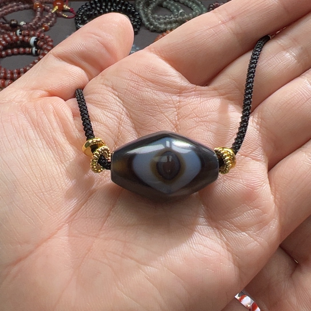 玛瑙/玉髓合金颈饰